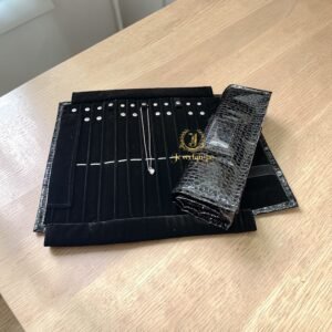 Crocodile Chain Folder