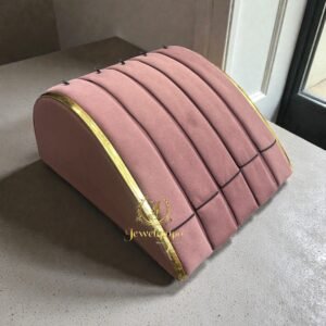 D Suede Chain/ Bracelet Display Stand